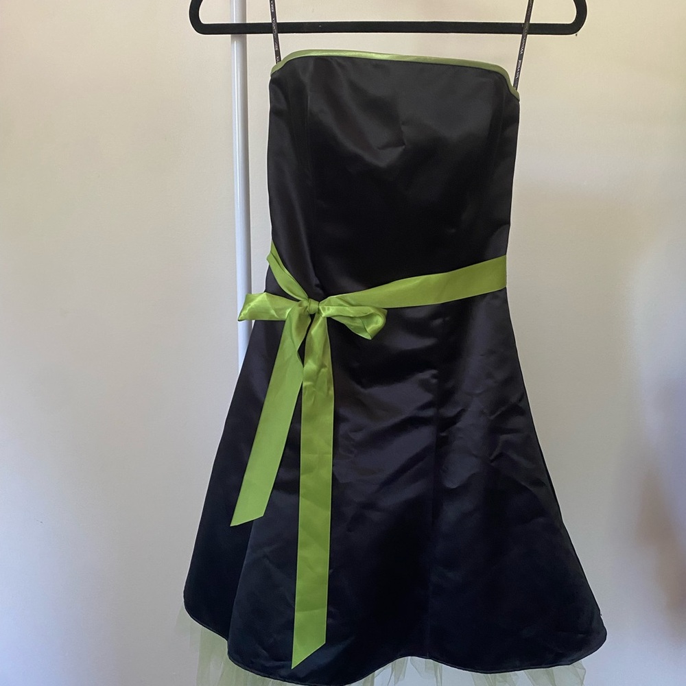 VINTAGE 2005 Jessica McClintock for Gunne Sax Black and like Green Party Dress